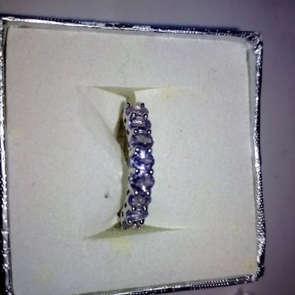 Jewelry - NWOT Size 6 Genuine Tanzanite & .925 Ring
